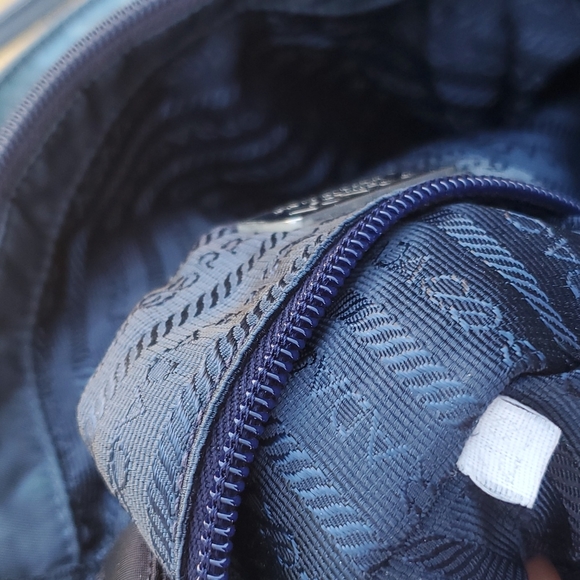 💥💥SOLD💥💥Prada bag - Picture 7 of 15